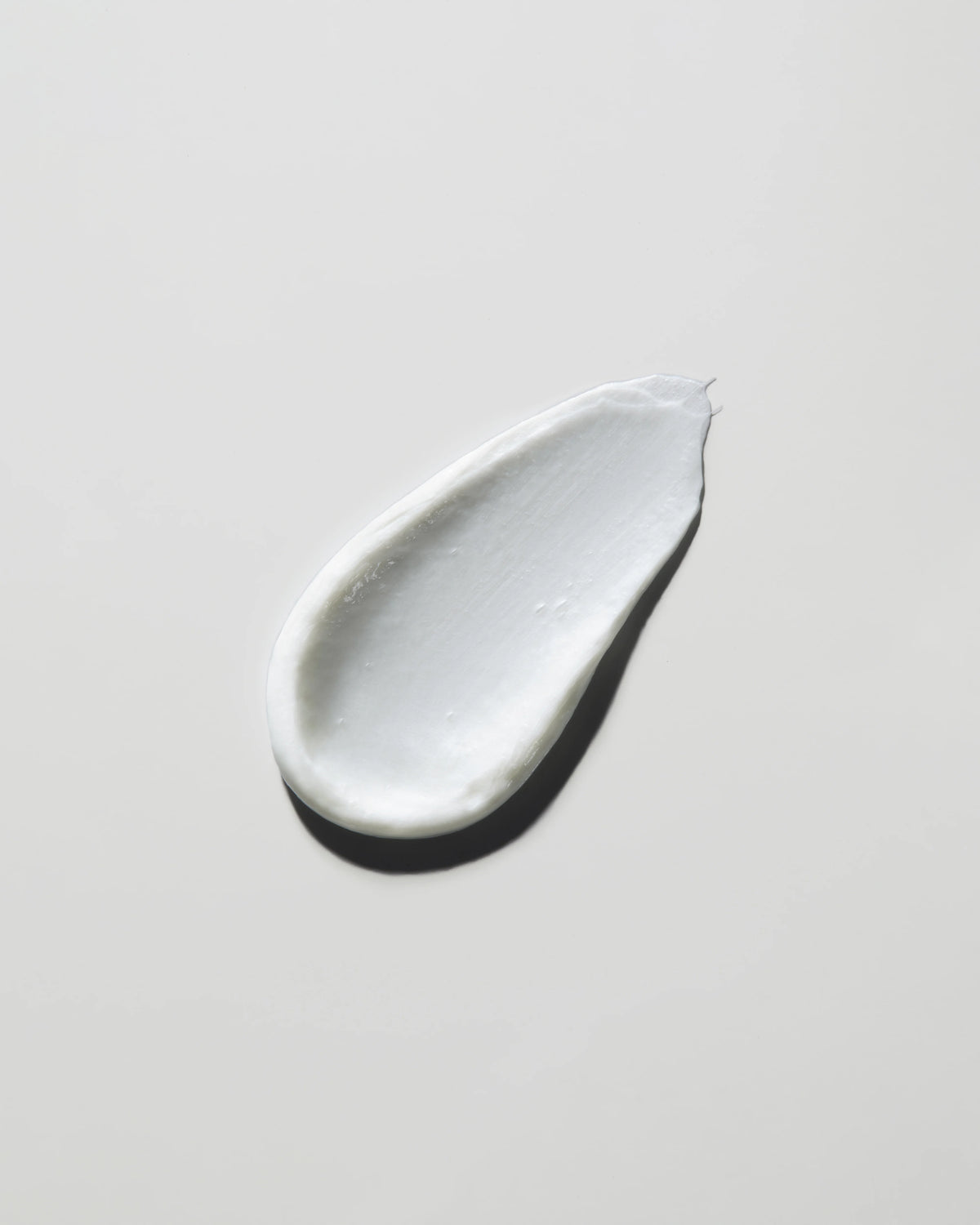 Texture of Obagi Tretinoin Cream 0.05%